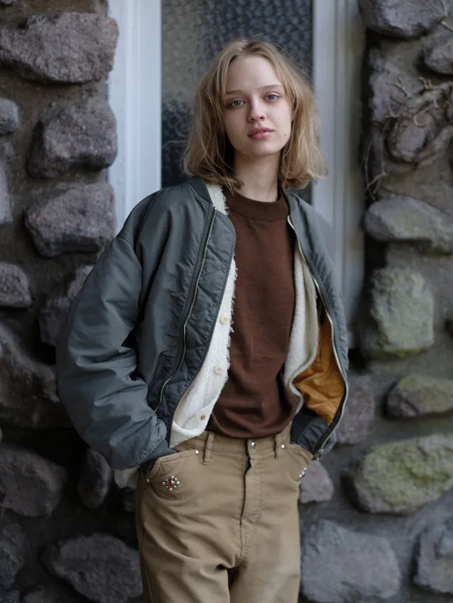 MOC NECK KNIT W source image
