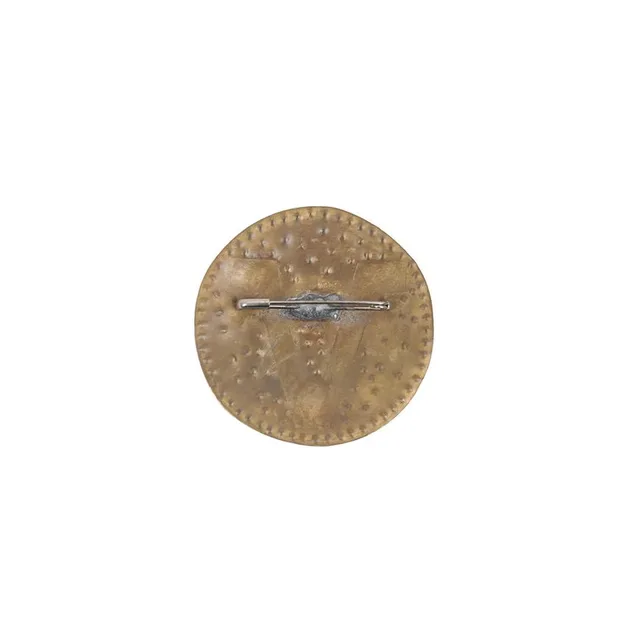 V BADGE 80MM BRASS official product image 2