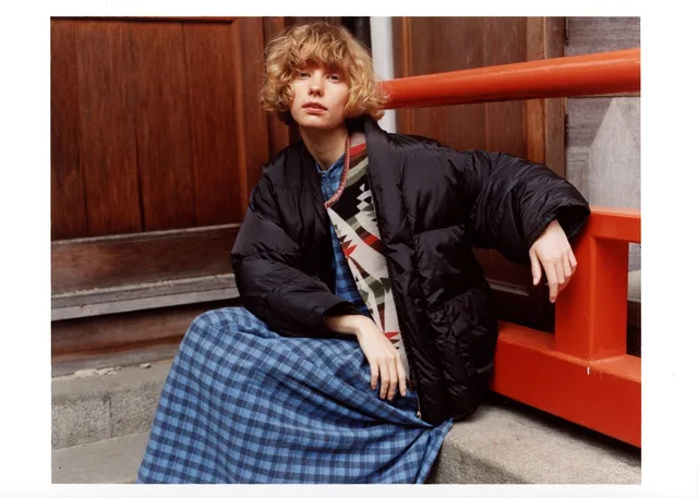 NATIVE BLANKET JACQUARD VEST source image