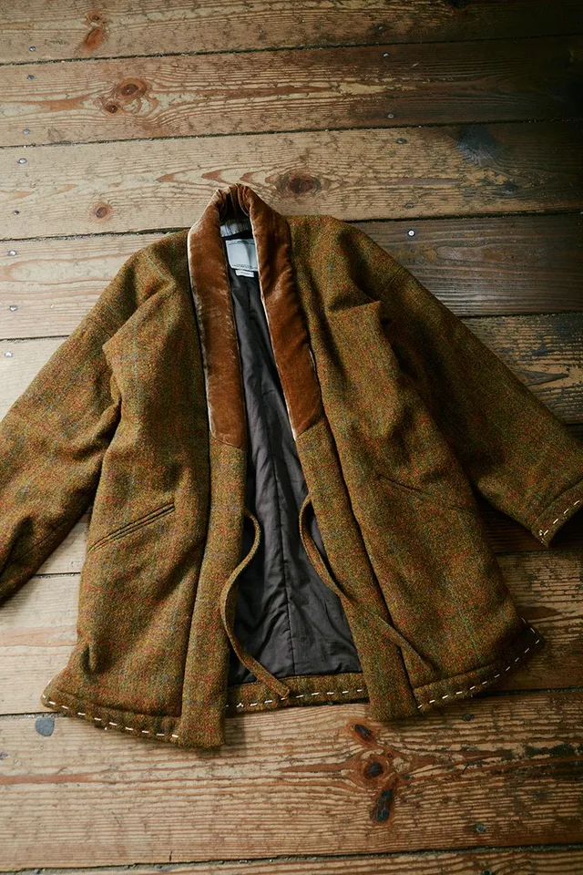 DOTERA COAT HARRIS TWEED (SILK) source image