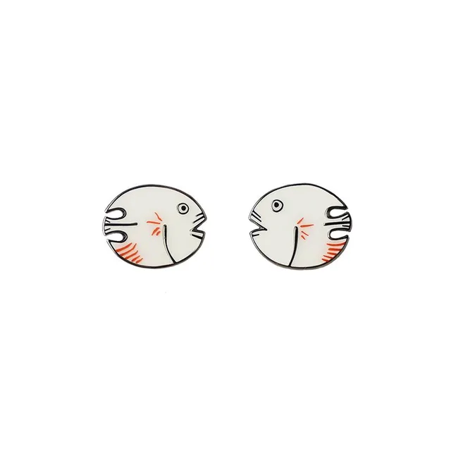 PIN BADGE FISHY official product image 1